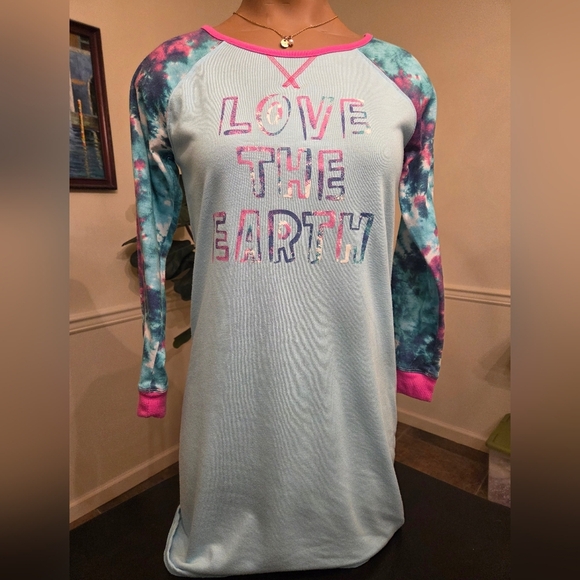 Girls Nightgown - Sz 12/14 - Picture 1 of 6